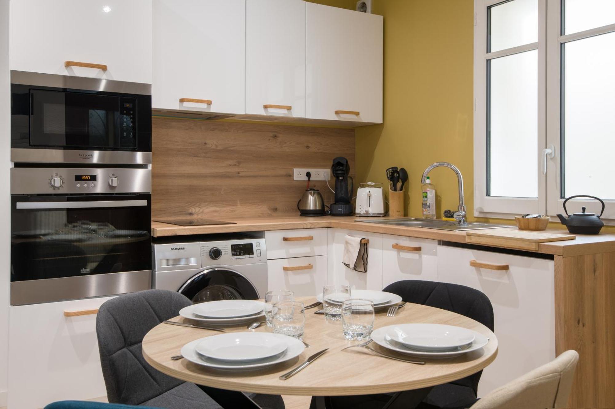 Appartement Le Scalaire, T2 Totalement Renove, Hypercentre Rochefort, Arrivee Autonome *